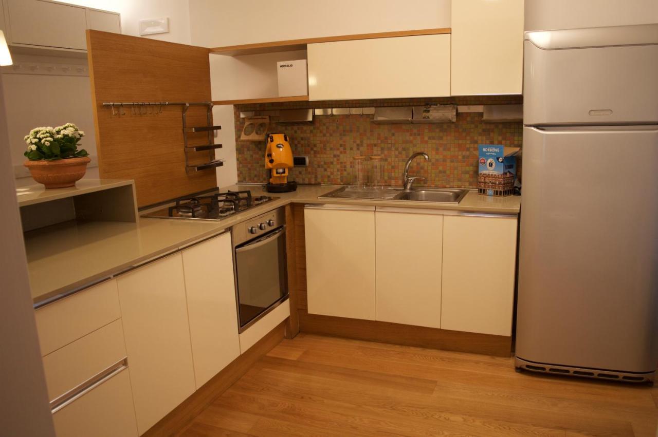 Crise Home Neapol Zewnętrze zdjęcie